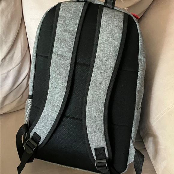 Disney Institute Backpack plus Red Mickey Ears Luggage ID Tag Leed's Bookbag - Picture 6 of 10